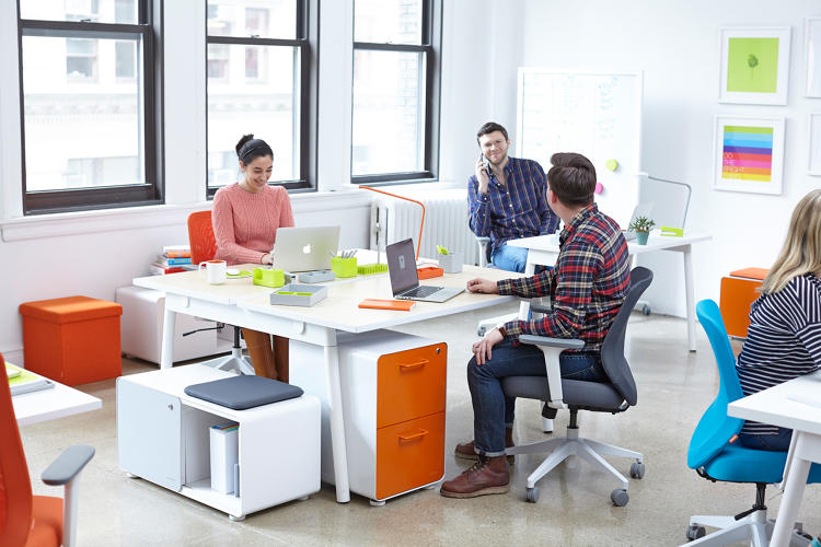 How to Sell Office Furniture to New Clients